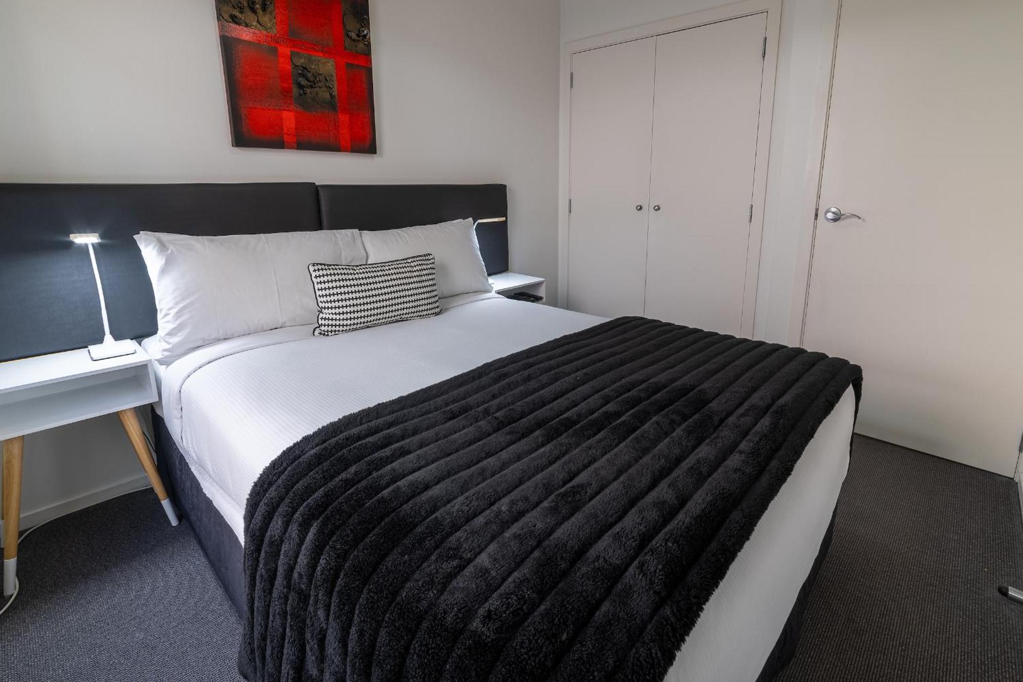 315 Euro Motel And Serviced Apartments Dunedin Exterior photo